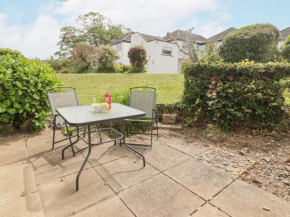 23 Coedrath Park